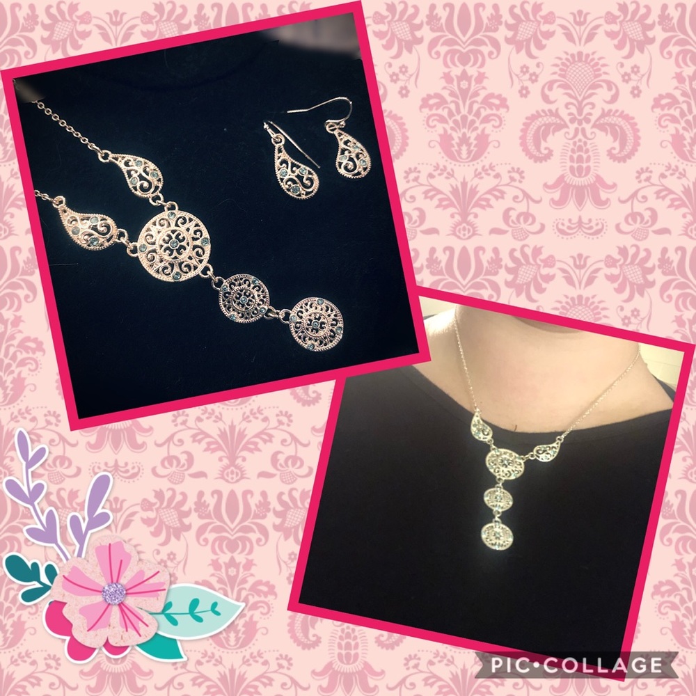 ⭐️sale⭐️Sweet jewelry set silver with blue 💎 gems